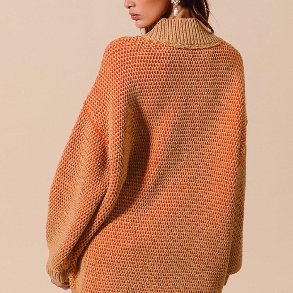 SO ME Oversized Two Tone Textured V Neck Sweater - Picture 2 of 4